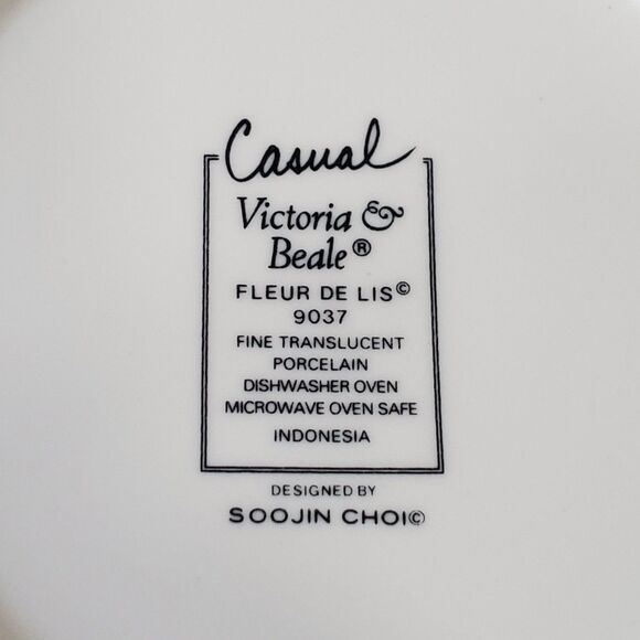 Casual by Victoria & Beale fleur de lis discontinued pattern 9037 bowl - Picture 3 of 6